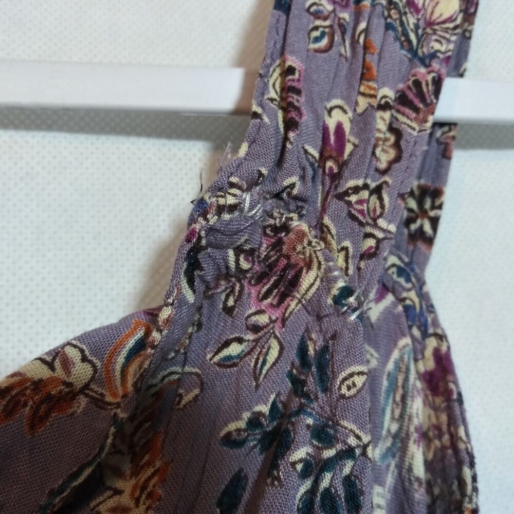 Angie Lavender Floral Sleeveless Dress with Twist Bow Detail Back Mini Size S - Picture 6 of 8